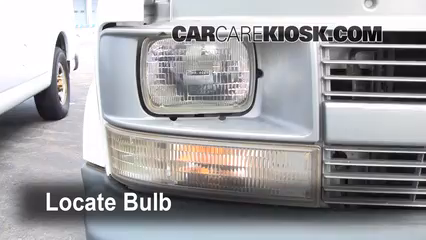 2001 Chevrolet Astro 4.3L V6 Extended Cargo Van Lights Daytime Running Light (replace bulb)
